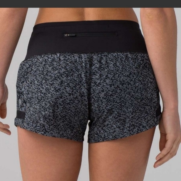 Lululemon Pace Perfect Short - Picture 2 of 7